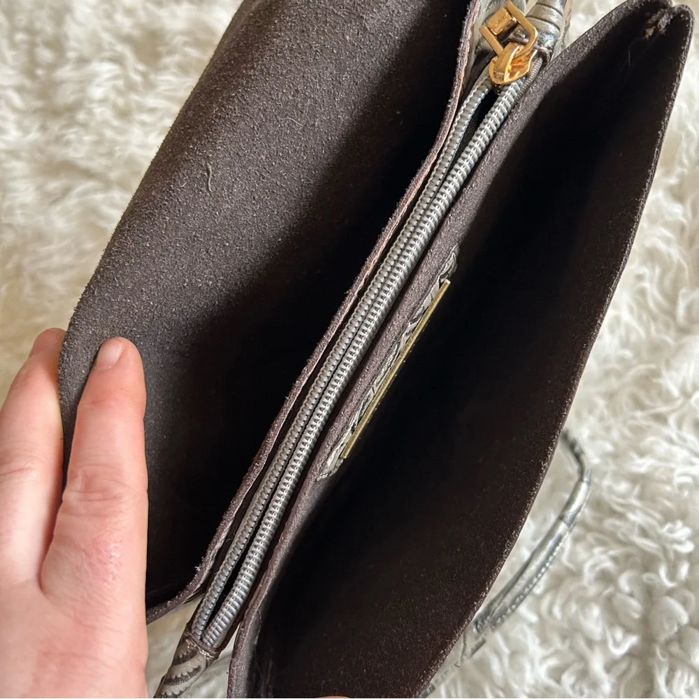 🔴 3/$15! Street Level Grey/Silver Embossed Foldover Crossbody Handbag - Picture 6 of 8